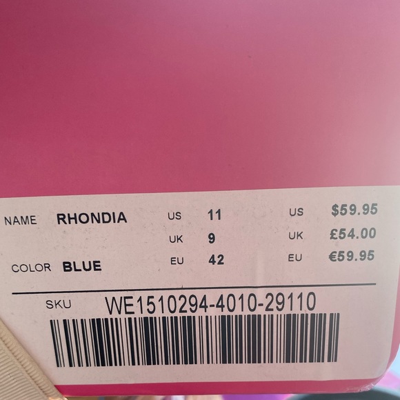 Just Fab Blue and White Ikat-Printed Wedges - Picture 3 of 9